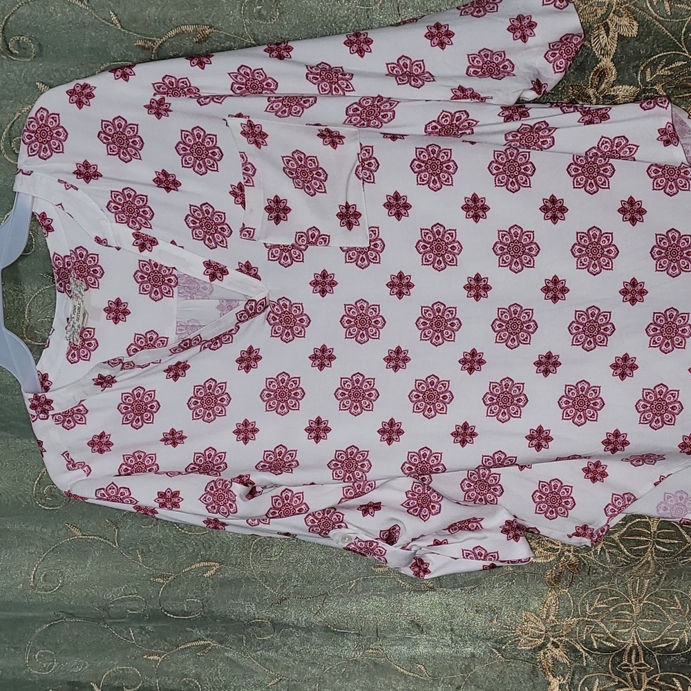 Pink Repúblic zize M madera in Vietnam